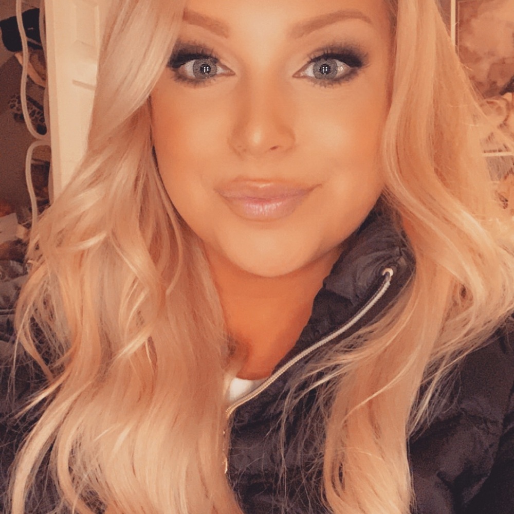 Meet your Posher, Jenna